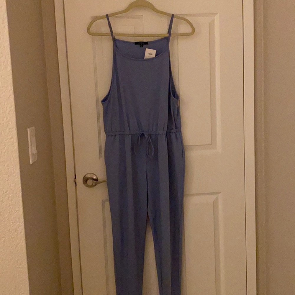 NWT Jumpsuit with Pockets